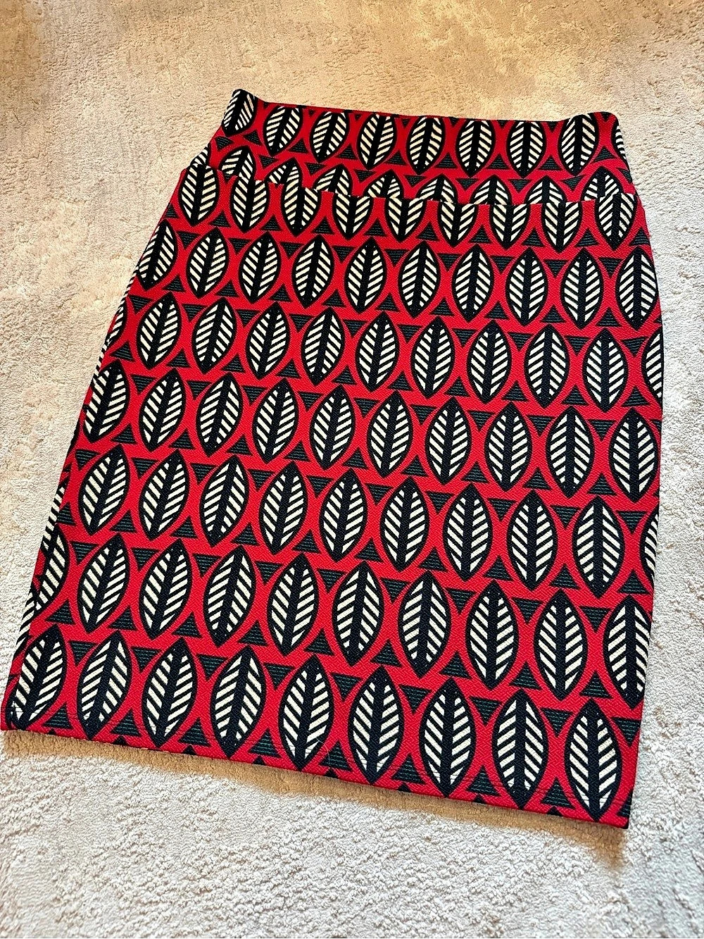 LuLaRoe Cassie Pencil Skirt Geometric Red/Green/Black Medium